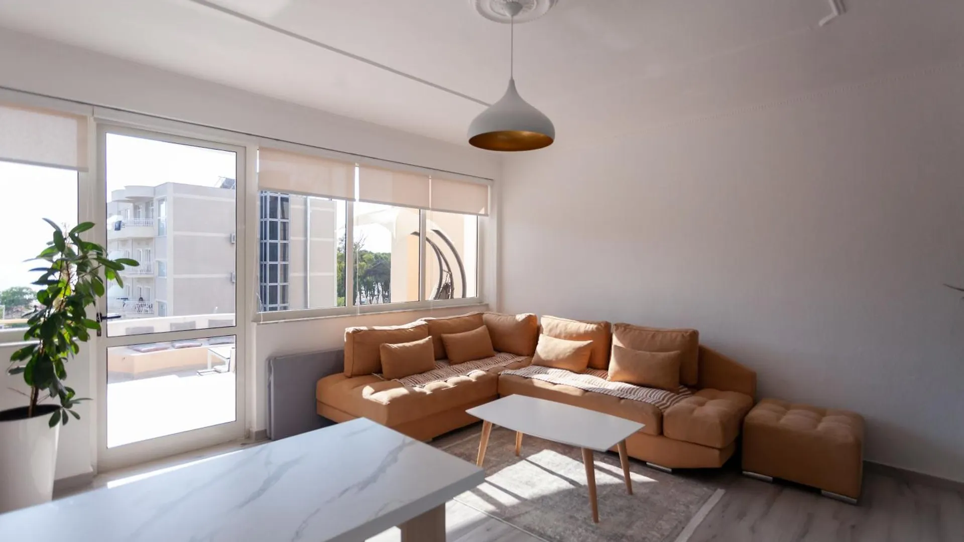 The Rooftop By Ps Apartment Golem